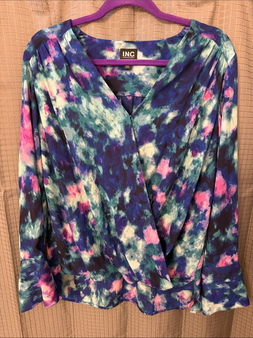 I.N.C. Blues/Pinks/Purples Shirt/Blouse … size L